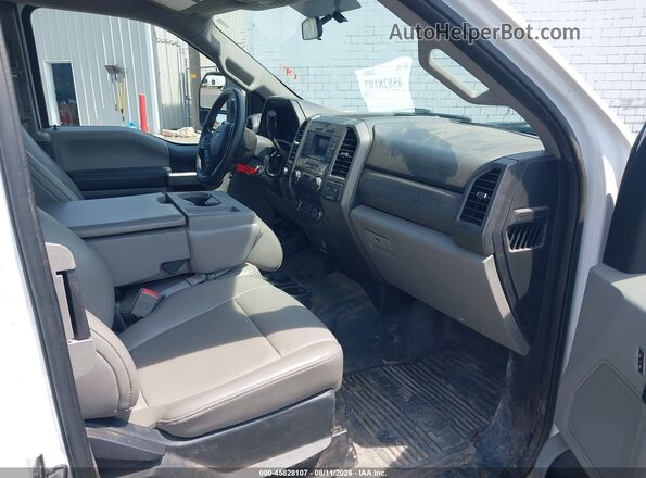1FT7X2B66JEC83922 2018 FORD F-250 White Սալոնի դիմացի տեսք