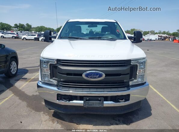 1FT7X2B66JEC83922 2018 FORD F-250 White 