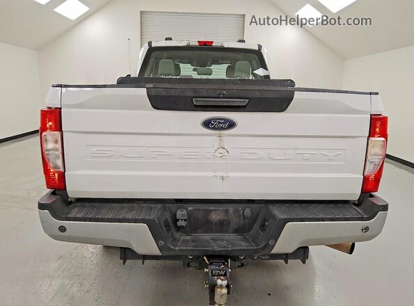 1FT7X2B66NED00823 2022 FORD F250 Белый Вид сзади