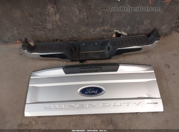 1FT7X2B67HED53809 2017 FORD F-250 Серебряный Вид щитка приборов