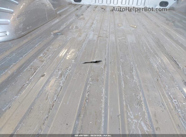 1FT7X2B68JEC69973 2018 FORD F-250 Silver Vista frontal