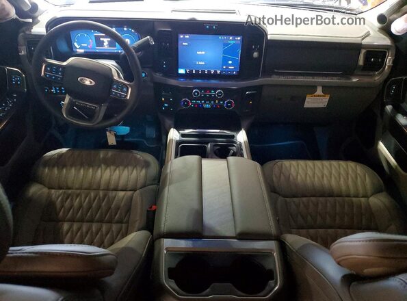 1FT8W2BM1TEE50616 2026 FORD F250 Blue Widok deski rozdzielczej