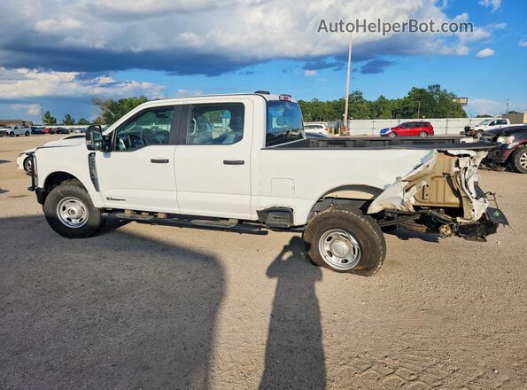 1FT8W2BT1SEC71529 2025 FORD F250 White Trasero izquierdo