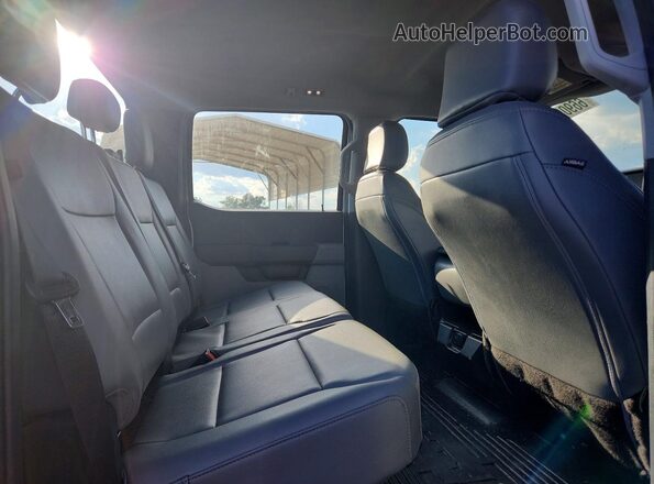 1FT8W2BT1SEC71529 2025 FORD F250 White Vista de los asientos traseros