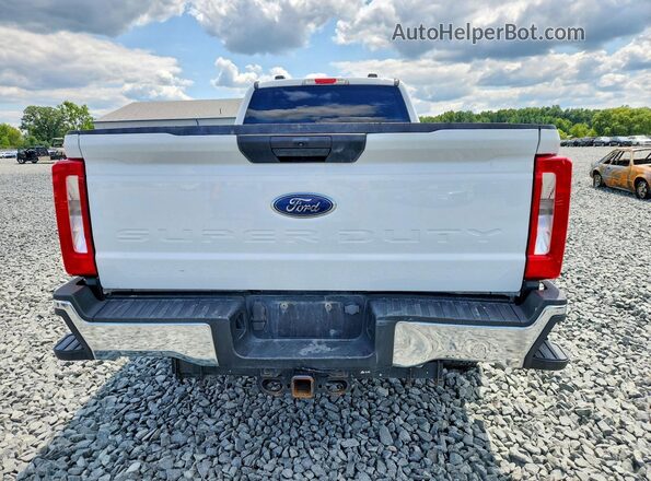1FT8W3BN2REC50156 2024 FORD F350 Белый Вид сзади