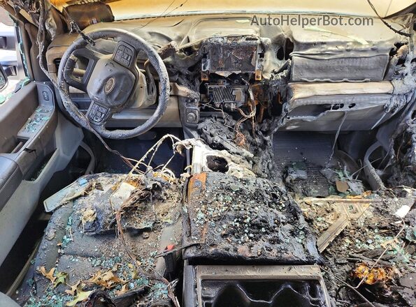 1FT8W3BN2REC50156 2024 FORD F350 Белый Вид панели приборов