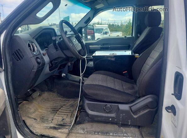 1FT8X3DT2GEB36051 2016 FORD F350 White Widok wnętrza z przodu