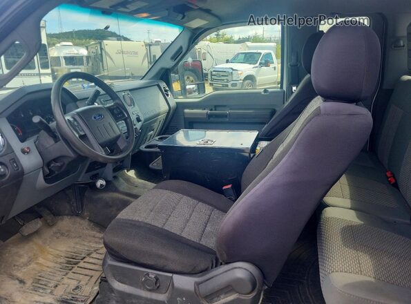 1FT8X3DT2GEB36051 2016 FORD F350 White Widok deski rozdzielczej