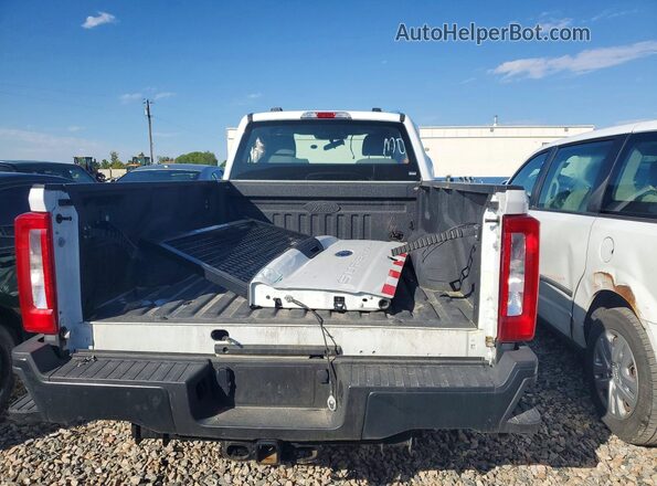 1FTBF2AA7REC21377 2024 FORD F250 White Rear view