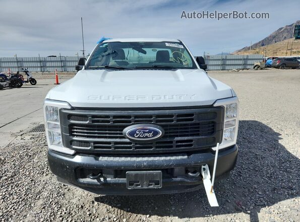 1FTBF2AA7REC21377 2024 FORD F250 White 360 interior view