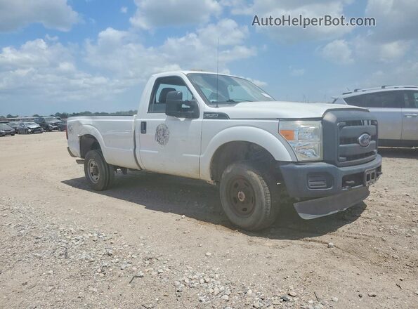 1FTBF2B66GED00739 2016 FORD F250 White Delantero derecho