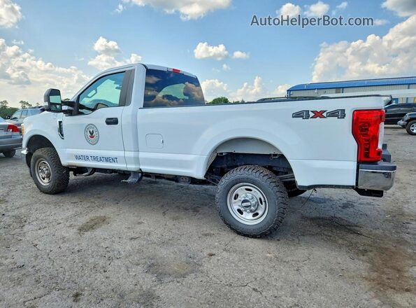1FTBF2B69HEB66620 2017 FORD F250 White Tył lewy