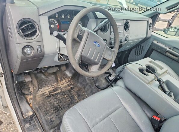 1FTBF2B6XGEB16663 2016 FORD F250 White Вид панелі приладів