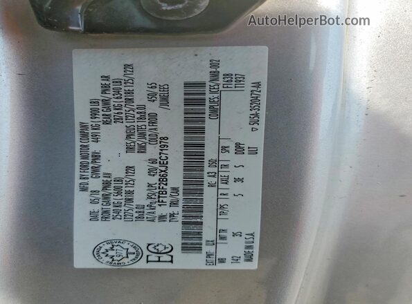 1FTBF2B6XJEC71978 2018 FORD F250 Silver ძრავის განყოფილების ხედი