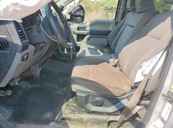 1FTBF2B6XJEC71978 2018 FORD F250 Silver წინა სალონის ხედი
