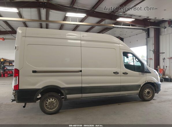 1FTBR2X83PKB01988 2023 FORD TRANSIT-250 Белый Вид задней части салона