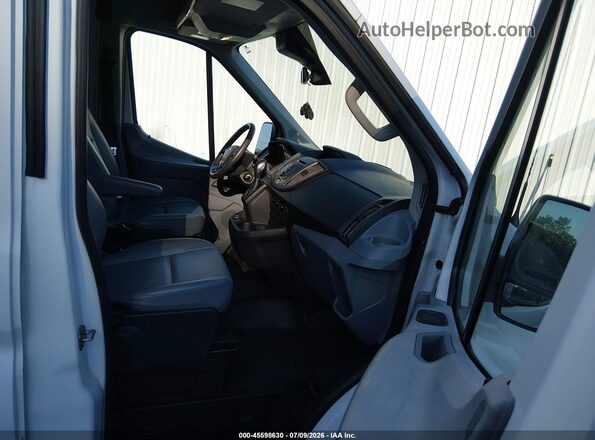 1FTBW2XM3JKB06508 2018 FORD TRANSIT-350 Белый Вид салона спереди
