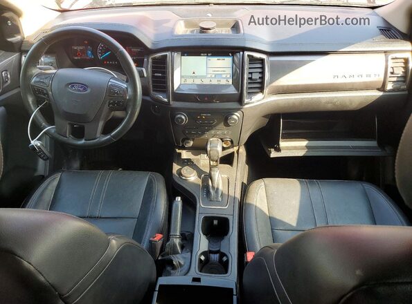1FTER4FH9KLA05814 2019 FORD RANGER Красный Вид панели приборов