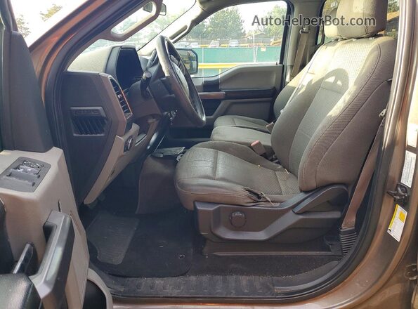 1FTEW1C55KKC38533 2019 FORD F150 Tan წინა სალონის ხედი