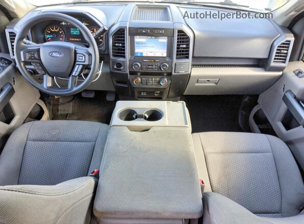 1FTEW1CB3KFA73130 2019 FORD F150 Белый Вид панели приборов