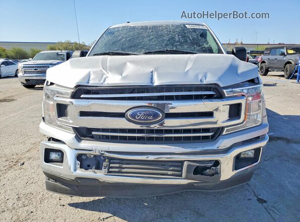 1FTEW1CB4JKE01869 2018 FORD F150 Silver Widok z przodu