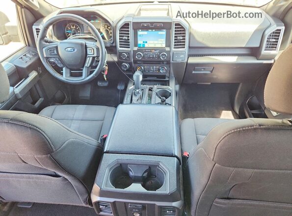 1FTEW1CF8GKF32962 2016 FORD F150 Серый Вид панели приборов