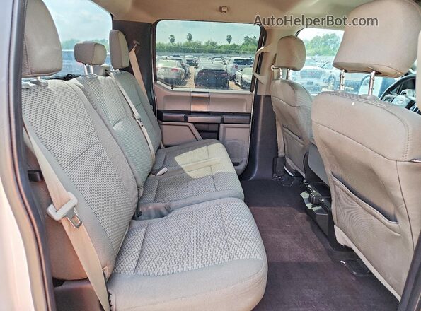 1FTEW1CFXGFA50874 2016 FORD F150 White Vista de los asientos traseros