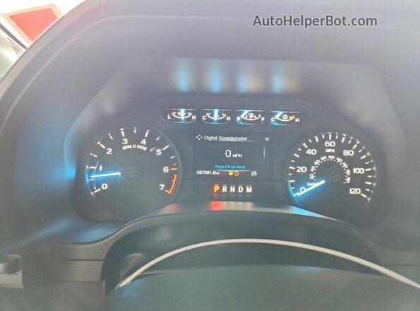 1FTEW1CP1KKC32195 2019 FORD F150 Gray Սարքավորումների վահանակի տեսք