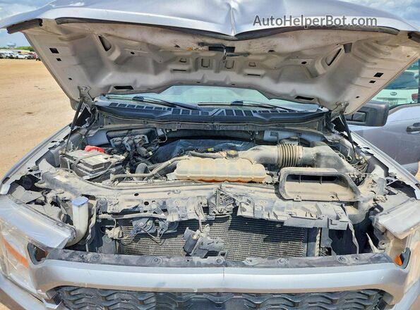 1FTEW1CP8MFA69072 2021 FORD F150 Silver Vista interior trasera