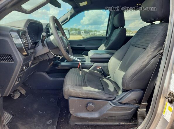 1FTEW1CP8MFA69072 2021 FORD F150 Silver Vista interior delantera