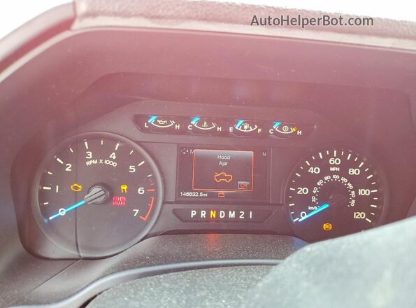 1FTEW1CPXHKE06063 2017 FORD F150 Red Вид щитка приладів