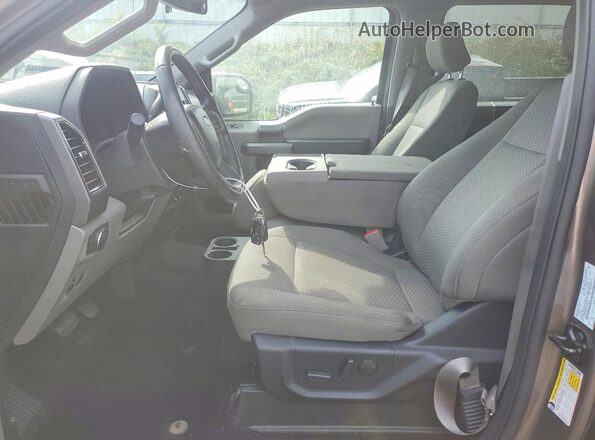 1FTEW1E50KFC83286 2019 FORD F150 Gray Widok wnętrza z przodu