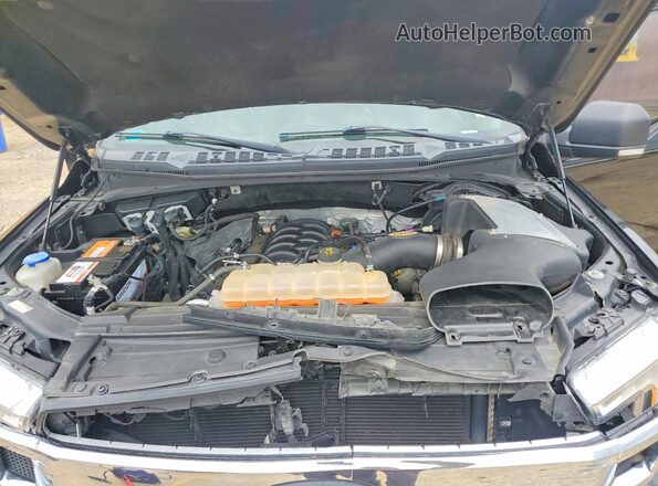 1FTEW1E55JFC85758 2018 FORD F150 Черный Вид задней части салона