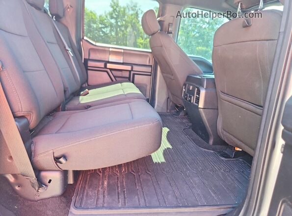 1FTEW1E56KKC31202 2019 FORD F150 Silver Vista de los asientos traseros