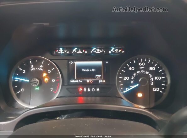 1FTEW1E59JFC61673 2018 FORD F150 Red Widok tylnych siedzeń