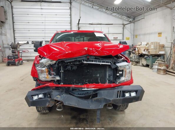 1FTEW1E59JFC61673 2018 FORD F150 Red Widok wnętrza z tyłu