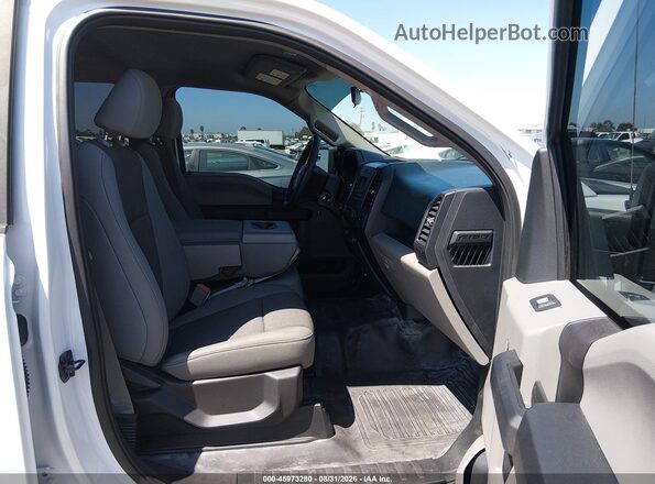 1FTEW1EB0JKE38303 2018 FORD F150 White Vista interior delantera