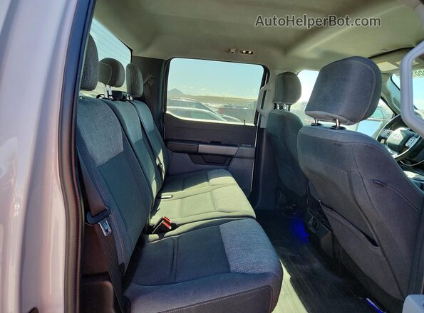 1FTEW1EB0MFB89272 2021 FORD F150 White Vista de los asientos traseros