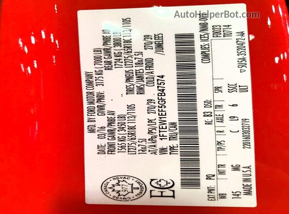1FTEW1EF5GFB47574 2016 FORD F150 Red Vista del compartimento del motor