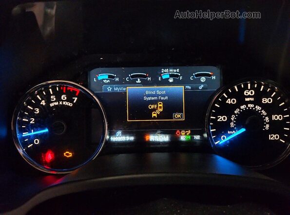 1FTEW1EG9JFB62093 2018 FORD F150 White Widok zestawu wskaźników