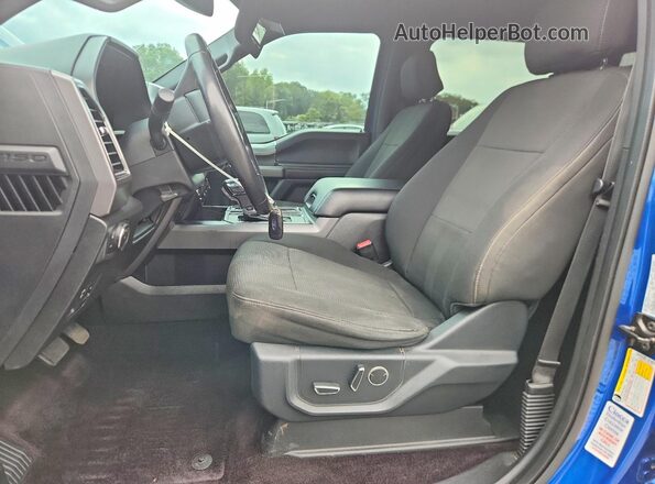 1FTEW1EP5HFB08591 2017 FORD F150 Blue Widok wnętrza z przodu