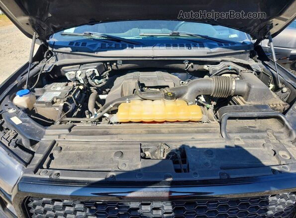 1FTEW1EP5JFE65100 2018 FORD F150 Black Widok wnętrza z tyłu
