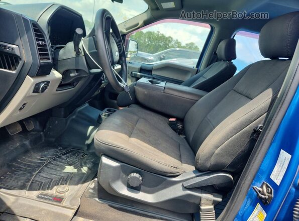 1FTEW1EP6KFC39715 2019 FORD F150 Blue Вид салону спереду