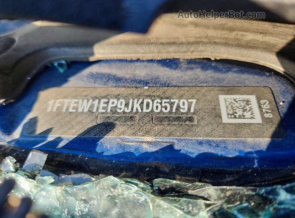 1FTEW1EP9JKD65797 2018 FORD F150 Blue ძრავის განყოფილების ხედი