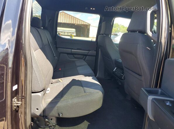1FTEW2KP3SKD09589 2025 FORD F150 Black Widok tylnych siedzeń