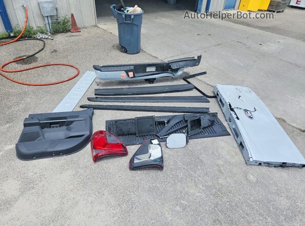 1FTEW2KPXSKF75479 2025 FORD F150 Gray Vista del compartimento del motor