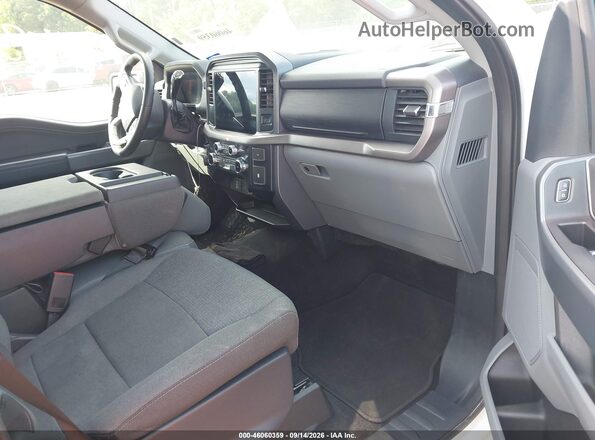 1FTEW3KP6SKE06128 2025 FORD F150 Белый Вид салона спереди