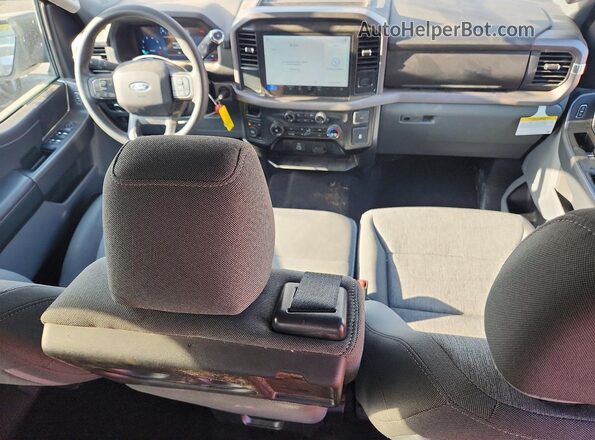 1FTEW3LP7SKD95798 2025 FORD F150 White Widok deski rozdzielczej