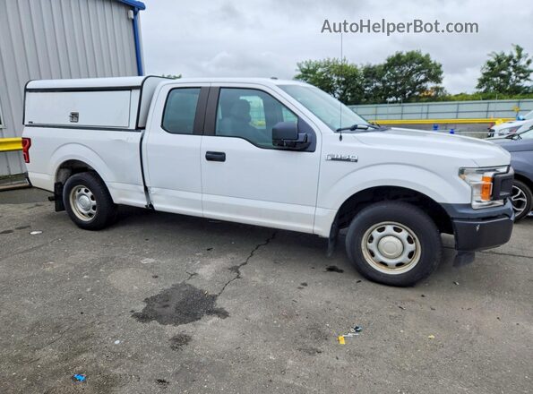 1FTEX1CB4JKF15853 2018 FORD F150 White Przód prawy