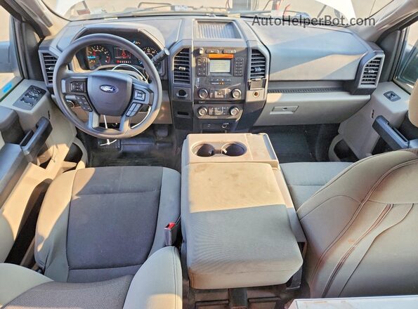 1FTEX1CB4JKF15853 2018 FORD F150 White Widok deski rozdzielczej
